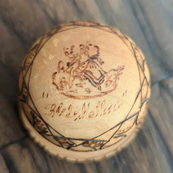 Miniature Tea Set With - Picture 9 of 11